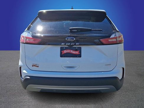 Used 2023 Ford Edge SEL image 5