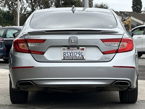 Used 2019 Honda Accord Touring image 5