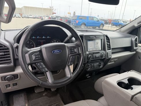 Used 2018 Ford F150 XLT w/ Equipment Group 302A Luxury image 5