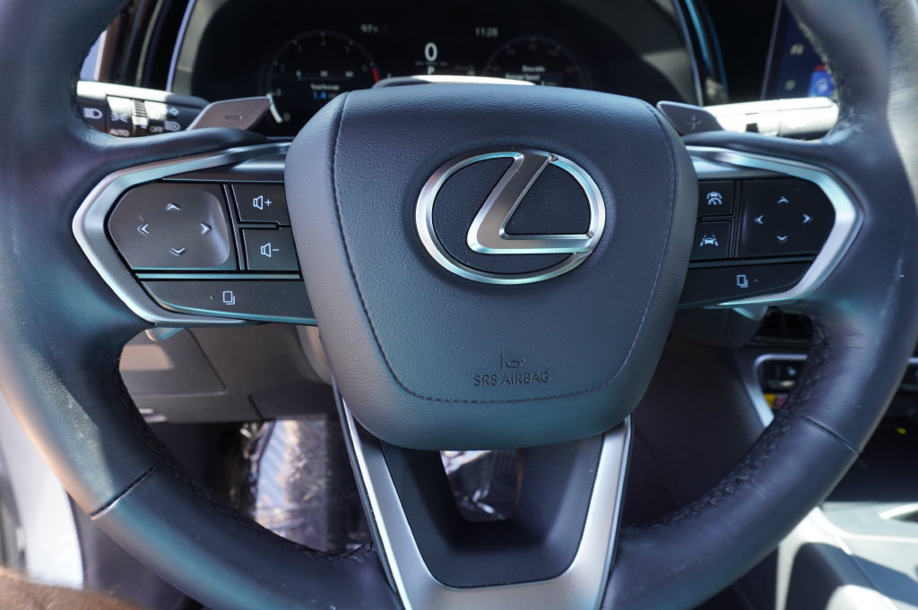 Used 2025 Lexus TX 350 AWD w/ Technology Package image 22