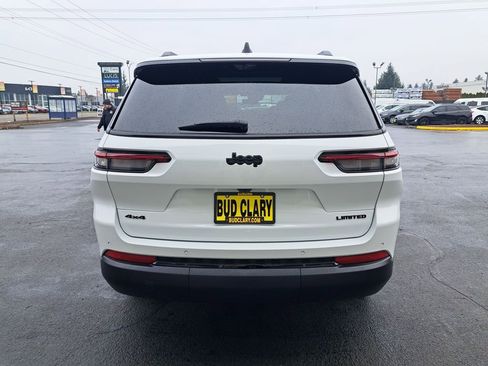 New 2025 Jeep Grand Cherokee L Limited w/ Luxury Tech Group II AWD/4WD image 4