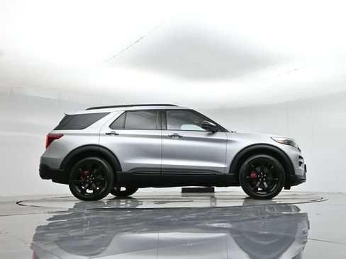 Used 2023 Ford Explorer ST w/ Equipment Group 401A image 51