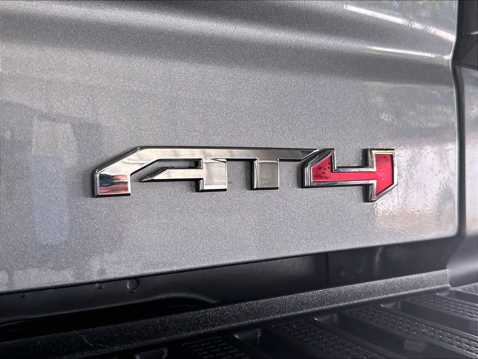 Used 2021 GMC Sierra 1500 AT4 w/ AT4 Preferred Package AWD/4WD image 28