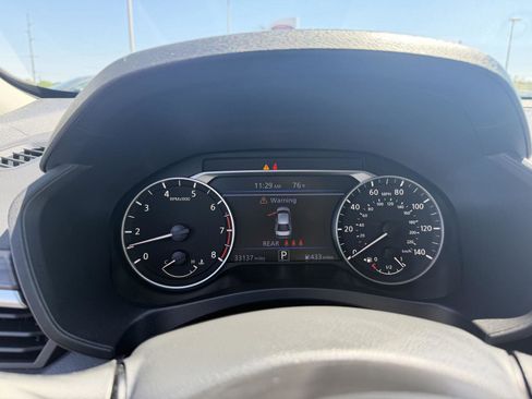 Used 2025 Nissan Altima 2.5 SV FWD image 22
