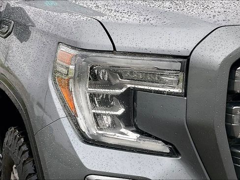 Used 2020 GMC Sierra 1500 AT4 w/ AT4 Premium Package AWD/4WD image 37