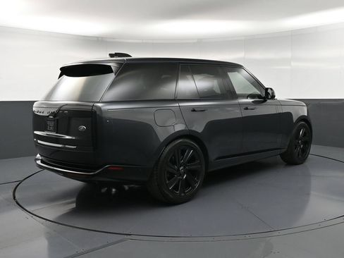 Used 2023 Land Rover Range Rover SE AWD/4WD image 8