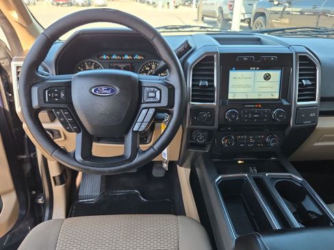 Used 2016 Ford F150 XLT w/ Equipment Group 302A Luxury RWD image 14