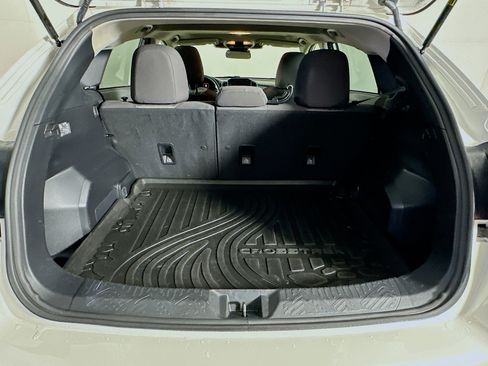 Used 2024 Subaru Crosstrek 2.0i Premium image 27