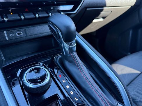 Certified 2023 Chevrolet Colorado Z71 w/ Z71 Convenience Package 2 image 27