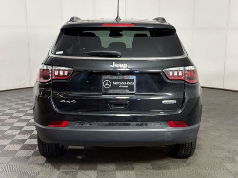 Used 2022 Jeep Compass Latitude w/ Convenience Group AWD/4WD image 10