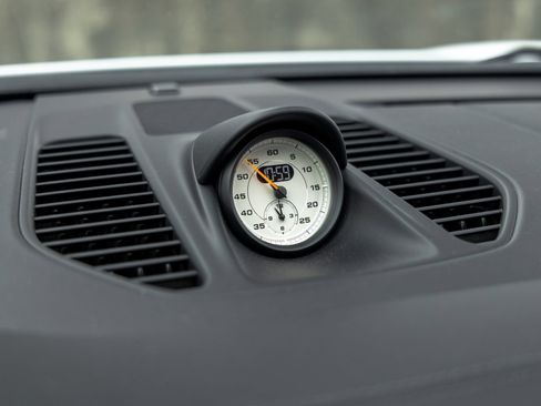 Certified 2018 Porsche 911 GT3 RWD image 35