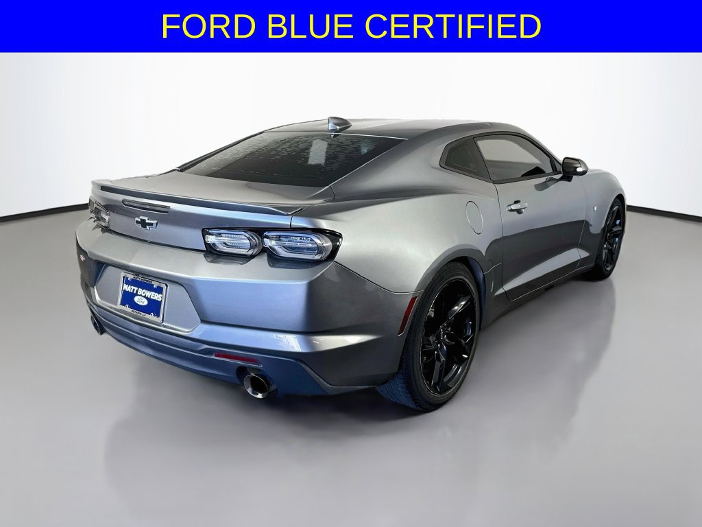 Used 2020 Chevrolet Camaro LT w/ RS Package RWD image 7