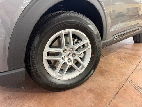 New 2026 Ford Explorer Active w/ Active Comfort Package RWD image 22