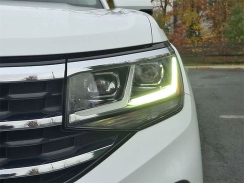 Used 2022 Volkswagen Atlas SE image 30