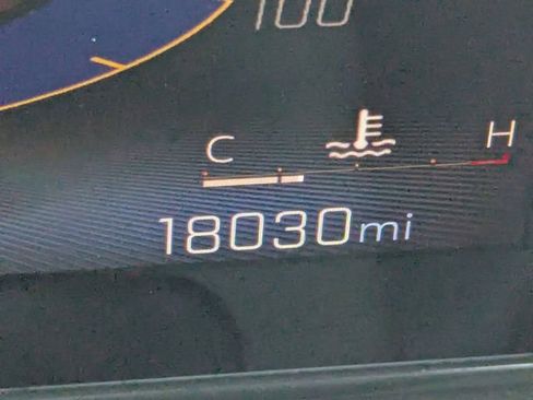 Used 2025 Chevrolet TrailBlazer RS w/ Convenience Package image 34