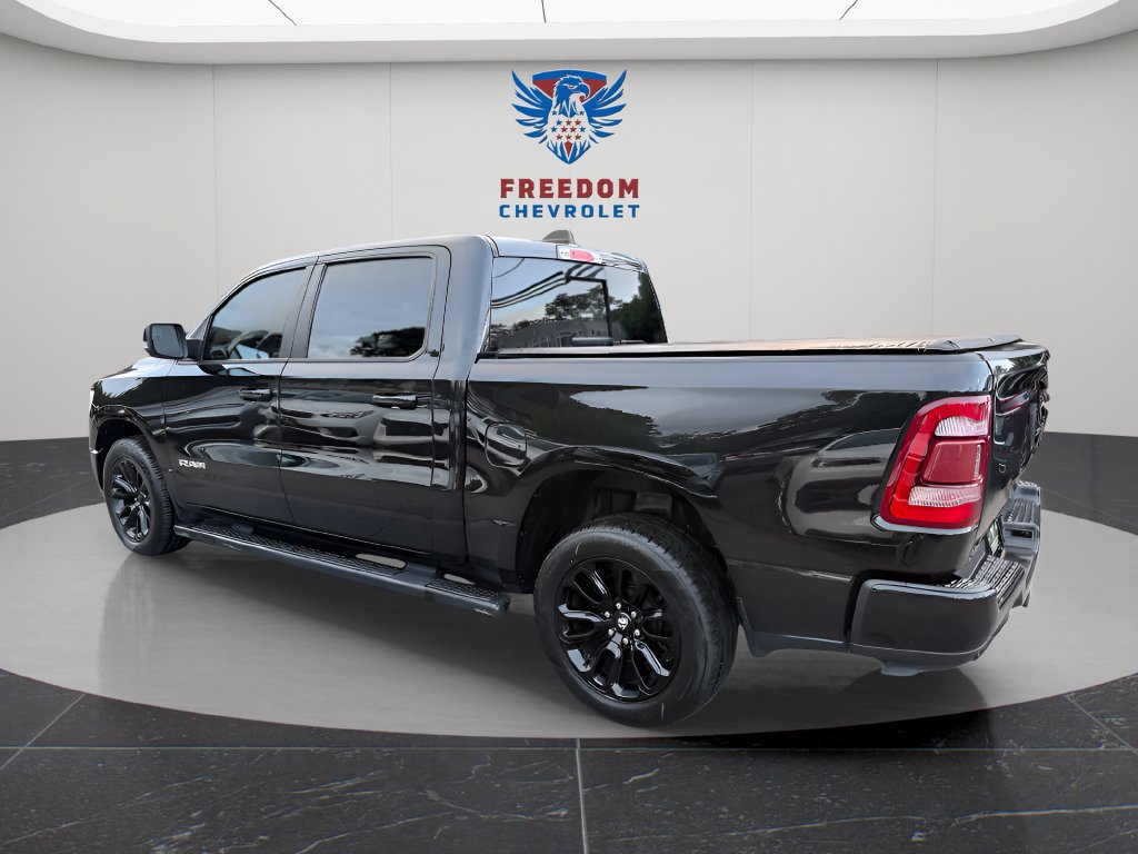 Used 2023 RAM 1500 Laramie AWD/4WD image 3