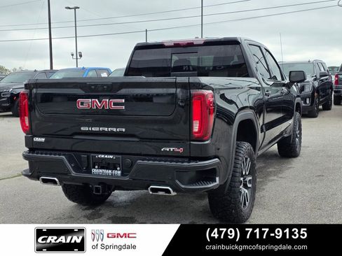 Used 2024 GMC Sierra 1500 AT4 w/ Technology Package AWD/4WD image 8