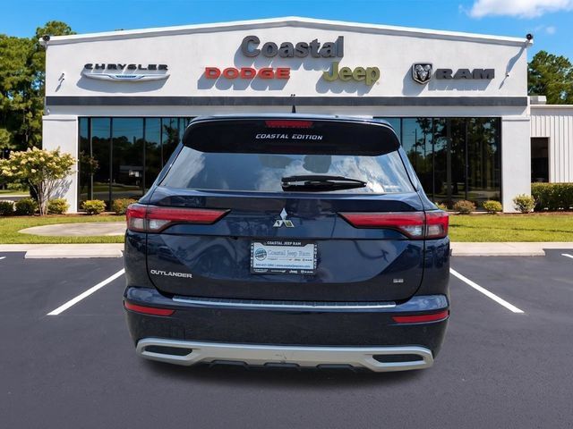 Used 2024 Mitsubishi Outlander SE AWD/4WD image 5