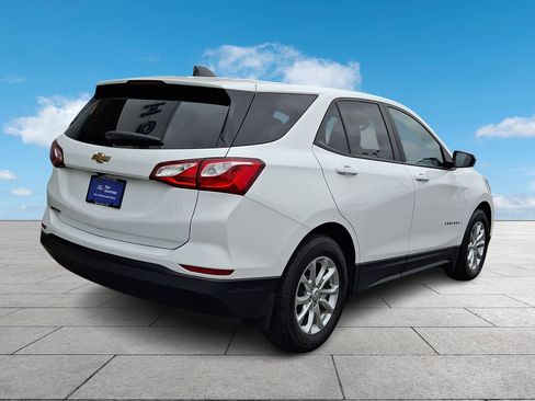 Used 2021 Chevrolet Equinox LS w/ LS Convenience Package FWD image 6