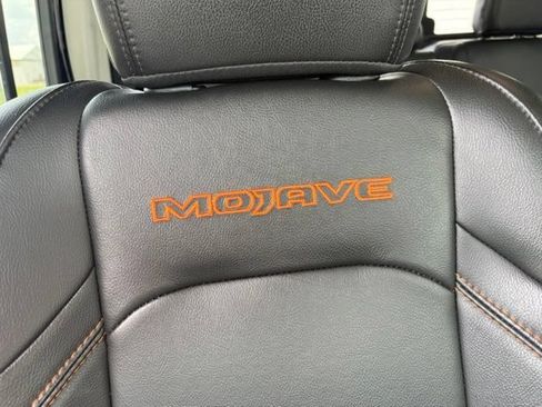 Used 2022 Jeep Gladiator Mojave w/ LED Lighting Group AWD/4WD image 25