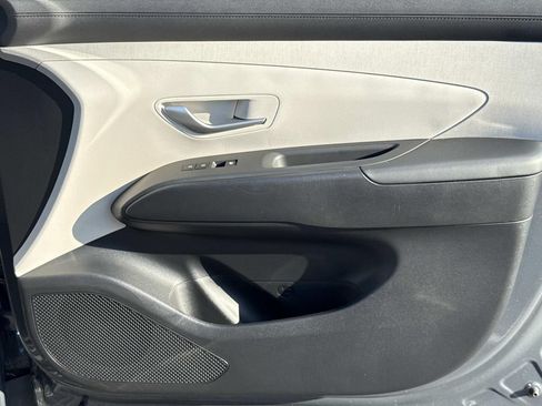 Used 2025 Hyundai Tucson SEL AWD/4WD image 19