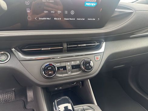 New 2026 Buick Envista Preferred image 35