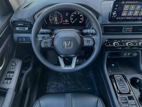 New 2025 Honda Pilot EX-L image 12