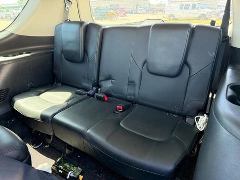 Used 2021 Nissan Armada SL w/ Captain's Chairs Package AWD/4WD image 8