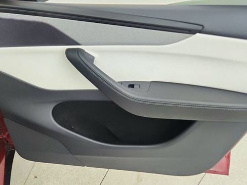 Used 2026 Tesla Model Y AWD image 23