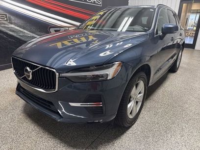 Used 2022 Volvo XC60 B5 Momentum