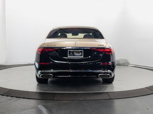 Used 2024 Mercedes-Benz Maybach S 580 4MATIC image 34