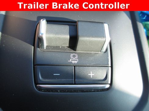 Certified 2024 GMC Sierra 2500 AT4 w/ AT4 Premium Plus Package image 18