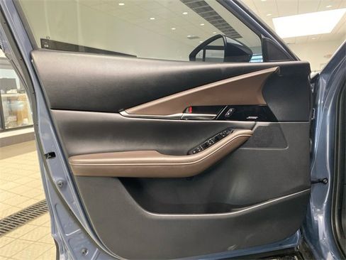 Used 2021 MAZDA CX-30 2.5 Turbo w/ Premium Package image 13