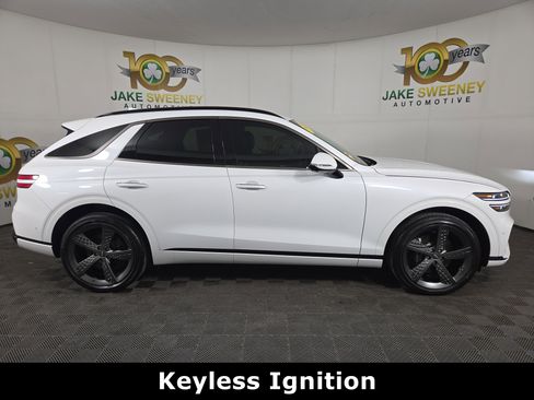 Used 2024 Genesis GV70 2.5T w/ Sport Prestige Package image 10