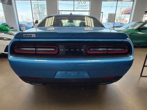 Used 2015 Dodge Challenger SXT Plus w/ Sound Group II image 10