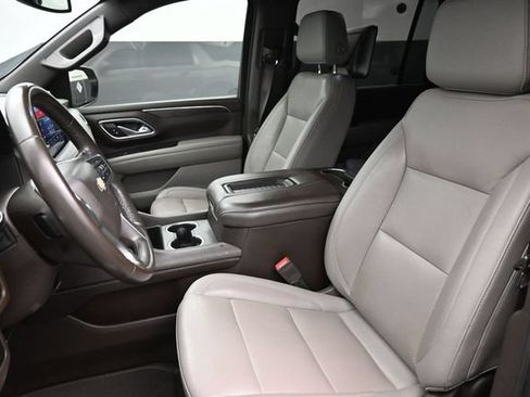 Used 2021 Chevrolet Suburban LT w/ Rear Media and Nav Package AWD/4WD image 16