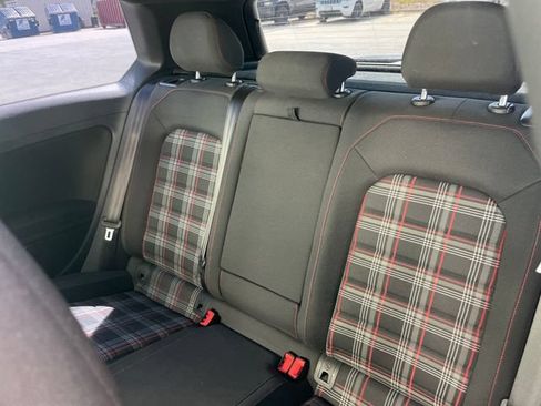 Used 2017 Volkswagen GTI S FWD image 27