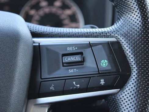 Used 2022 Mitsubishi Outlander SE image 30