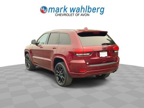 Used 2021 Jeep Grand Cherokee Laredo X AWD/4WD image 6