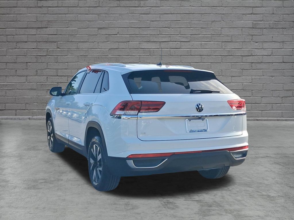 Used 2023 Volkswagen Atlas Cross Sport SE FWD image 5