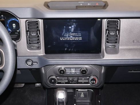 New 2026 Ford Bronco 4-Door image 20