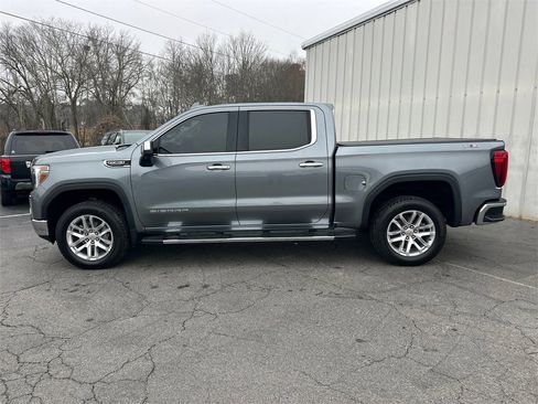 Used 2022 GMC Sierra 1500 SLT w/ SLT Premium Package image 9