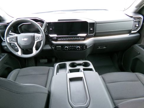 New 2026 Chevrolet Silverado 1500 LT AWD/4WD image 7