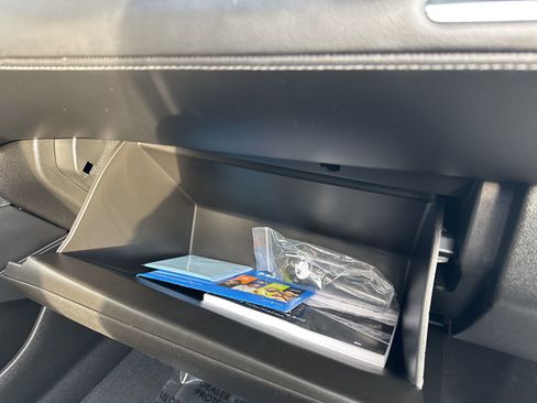 Used 2023 Chevrolet Tahoe LT image 40