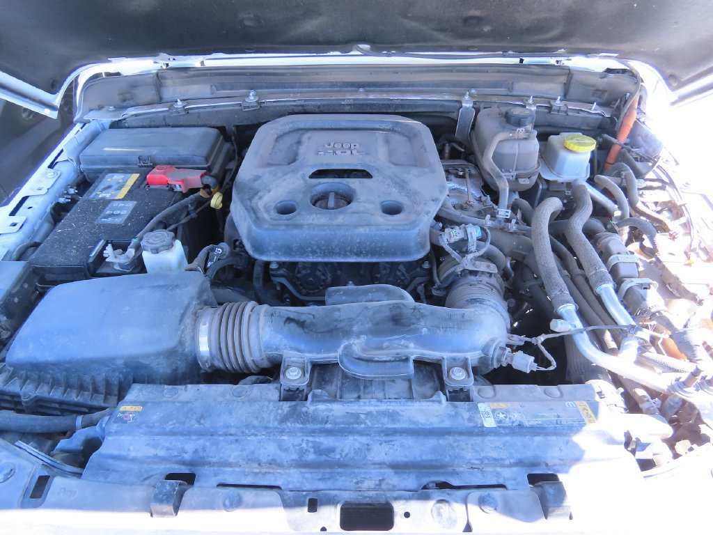 Used 2021 Jeep Wrangler Unlimited Sahara w/ Safety Group AWD/4WD image 13
