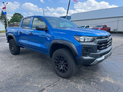 Used 2023 Chevrolet Colorado Trail Boss w/ Advanced Trailering Package AWD/4WD image 9