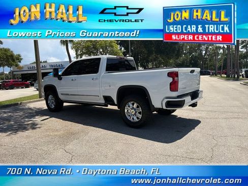 Used 2024 Chevrolet Silverado 2500 High Country w/ High Country Premium Package AWD/4WD image 6