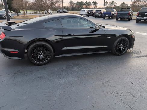 Used 2018 Ford Mustang GT Premium w/ GT Performance Package image 6