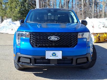 New 2026 Ford Maverick Lariat w/ Black Appearance Package