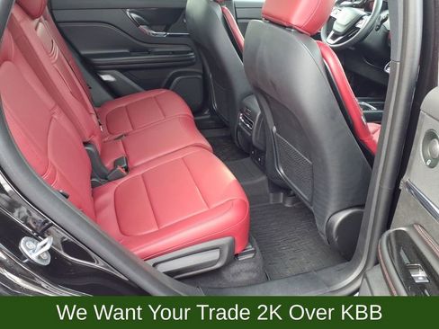 Used 2023 Lincoln Corsair Reserve w/ Equipment Group 202A image 17